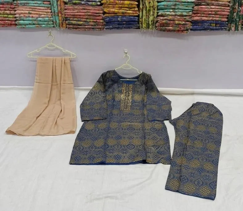 Turquoise Printed Linen 3-Piece Women Suit with Chiffon Dupatta