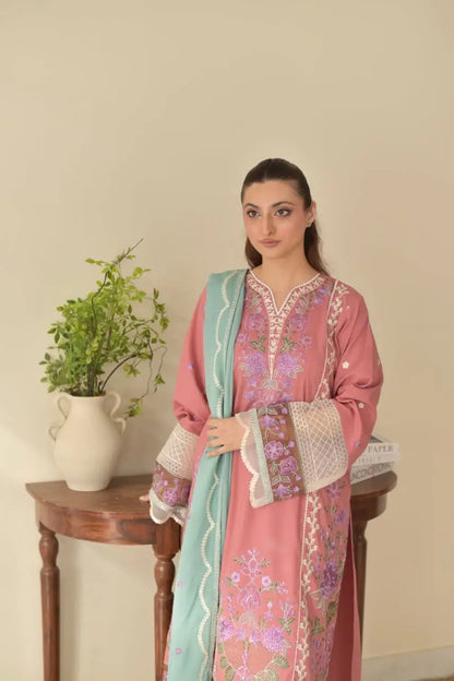 3 Pcs Women's Stitched Cotton Lawn Embroidered Suit